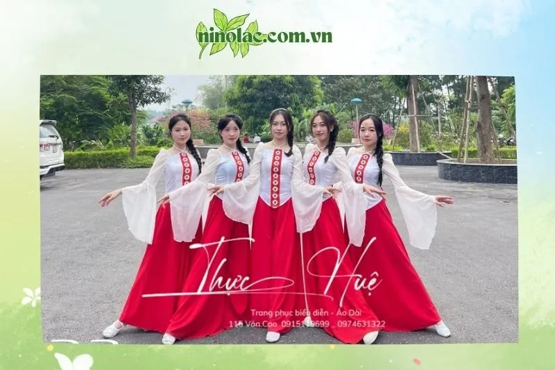 Trang phục biểu diễn Lastreet